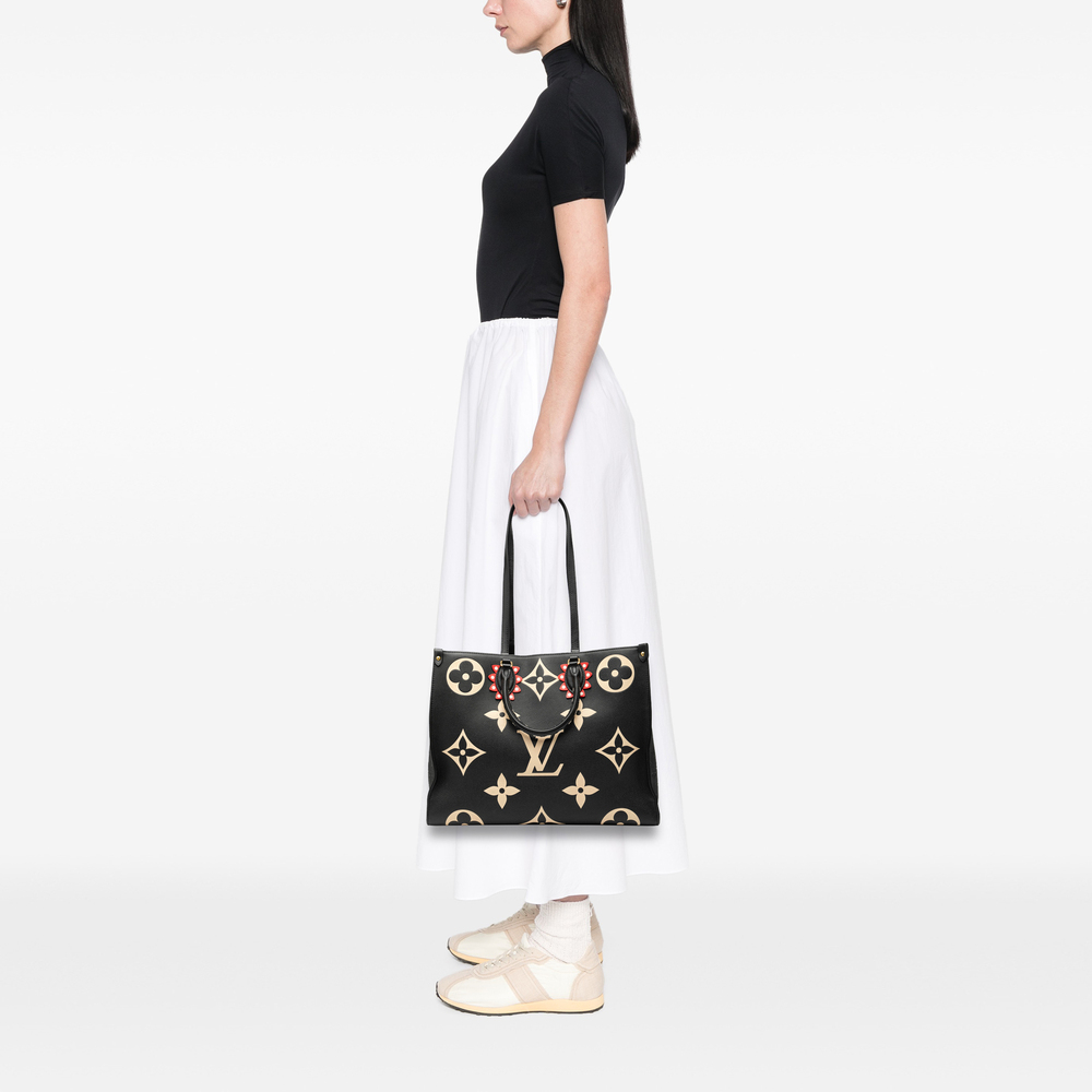 Pre-Loved Louis Vuitton Monogram Empreinte Giant Crafty Onthego GM - Picture 7 of 7